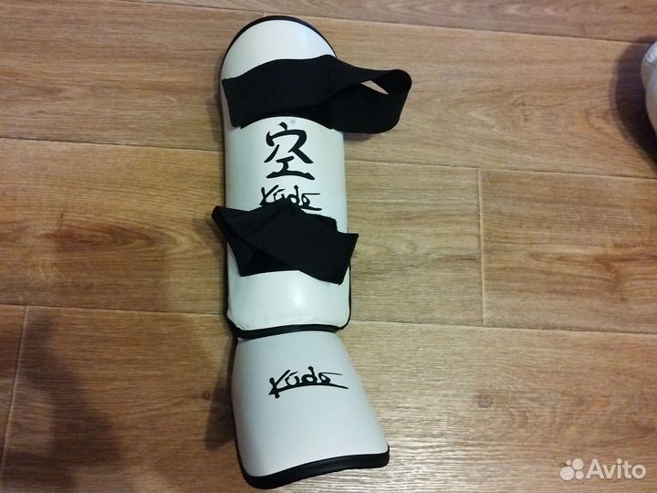 Боксерские перчатки детские 8 oz щитки