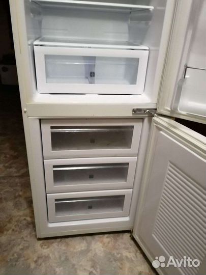 Холодильник