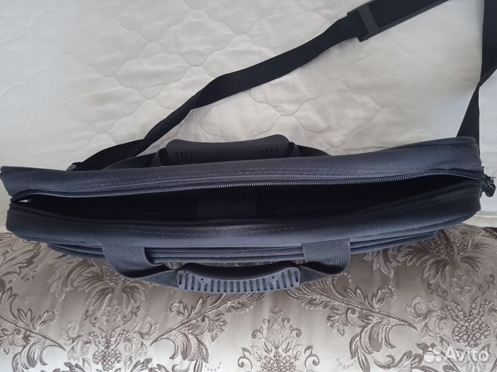 Сумка ноутбучная на 15