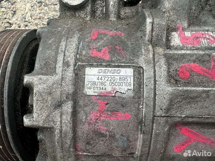 Компрессор кондиционера 2.5 TDI Opel Omega b