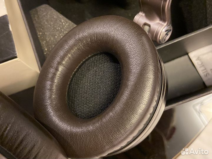 Наушники Focal Spirit