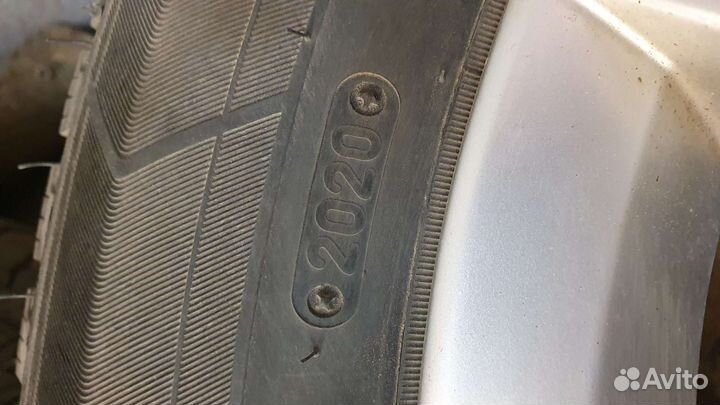 R16 Triangle IceLink Trin PS01 205/60, PCD 5x112 DIA 57.1