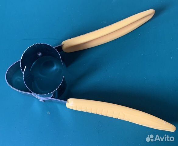 Приспособление для очистки кукурузы