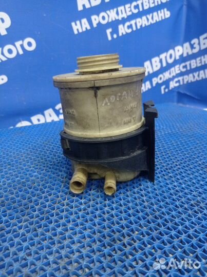 Бачок гидроусилителя Renault Logan 1 седан K4MA690