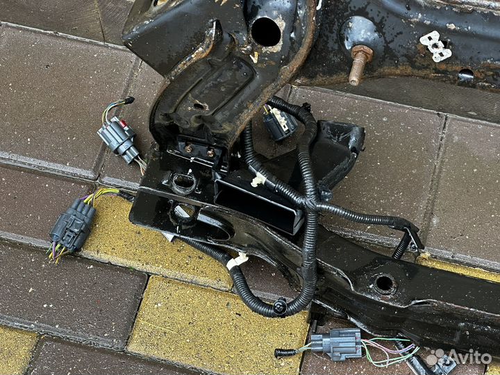 Задняя балка jaguar XJ 351 2009+