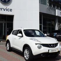 Nissan Juke 1.6 CVT, 2014, 122 365 км, с пробегом, цена 1 315 000 руб.