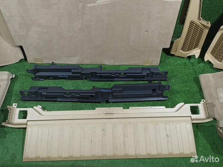 Обшивка багажника (комплект) Bmw X5 E70 N52B30AF