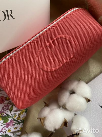 Dior косметичка +фирменный пакет Dior + семпл