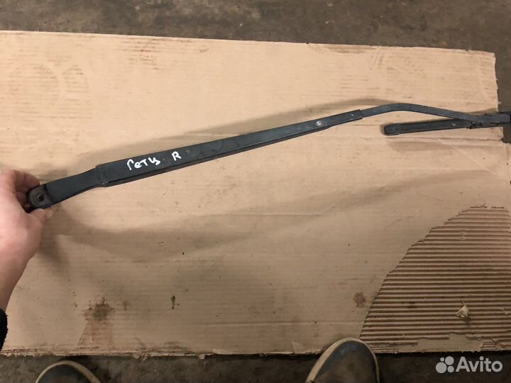 Hyundai Getz поводок щёток