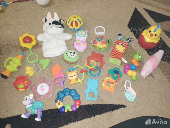 Развивающие игрушки пакетом