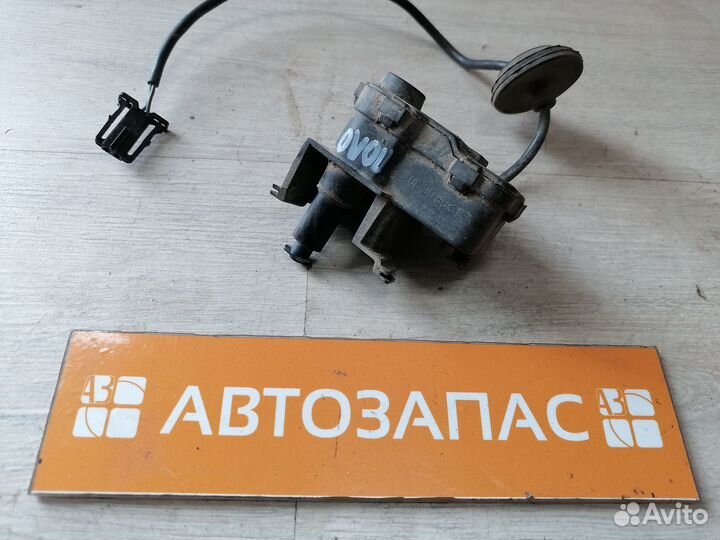 Активатор лючка бензобака Volkswagen Polo 5