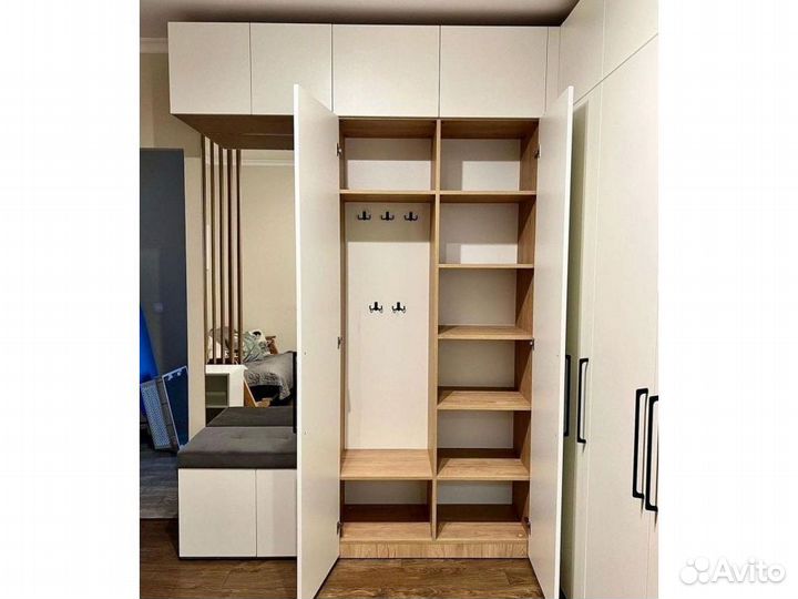 Шкаф распашной SHR/2349