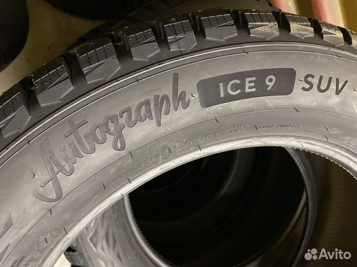 Ikon Tyres Autograph Ice 9 SUV 255/55 R20