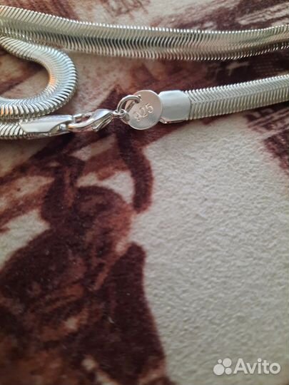 Украшение на шею из высококачественного материала