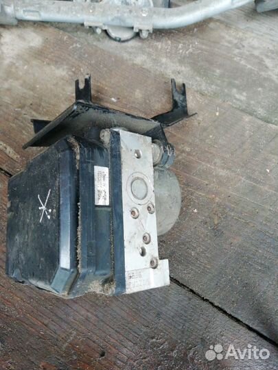 Блок абс ниссан джук