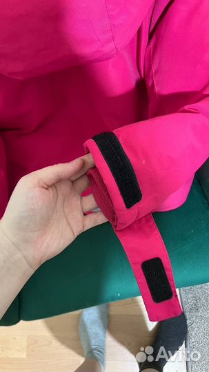 Зимняя куртка для девочки размер 104(+6)