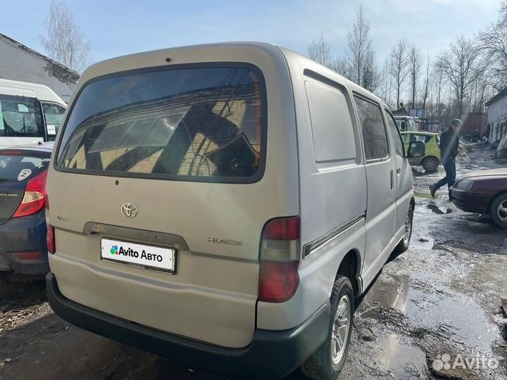 Toyota Hiace 2.5 МТ, 2003, 450 000 км