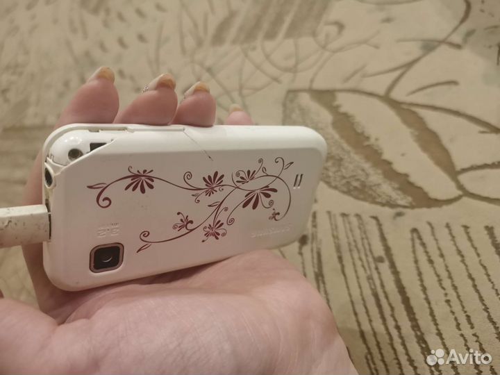 Телефон Samsung
