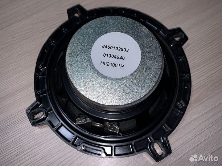 Штатные динамики LADA Granta FL