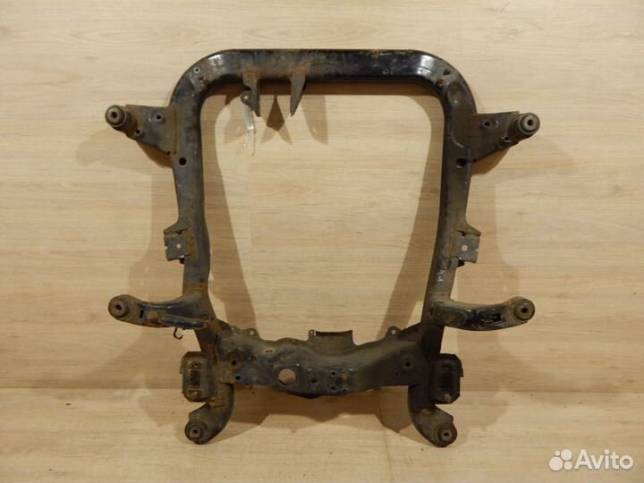 Подрамник Opel Astra H