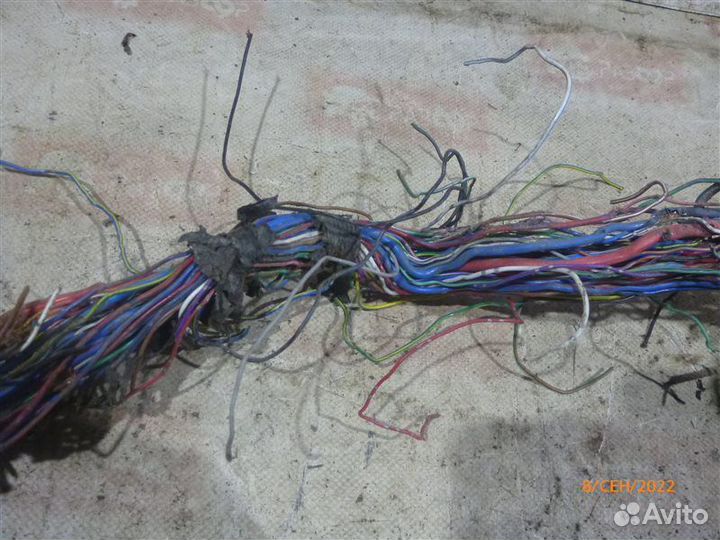 Проводка моторного отсека Mitsubishi Outlander