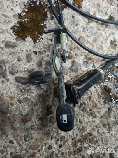 Трос лючка бензобака Hyundai Tucson JM