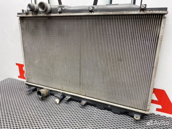 Радиатор охлаждения двигателя Honda Civic FD(4Д)