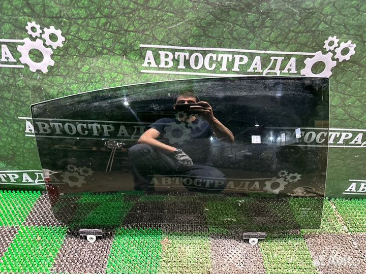 Стекло двери заднее правое Lexus Es 7 2018-2022