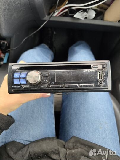 Автомагнитола alpine