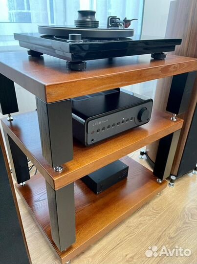 Стойка для аппаратуры hi fi