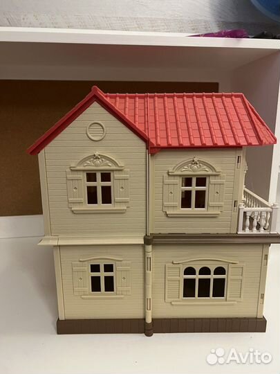 Домик кукольный sylvanian family