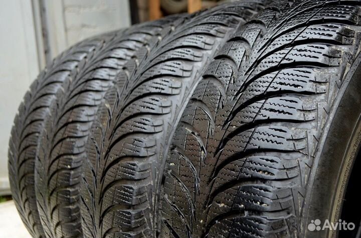 Sava Eskimo Ice 215/65 R16