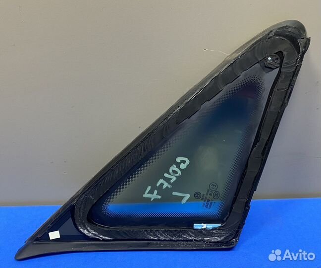 Форточка передняя левая VW Golf 7 5G 5G0845411E