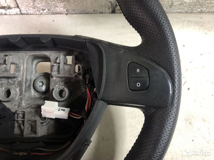 Руль Renault Logan 2