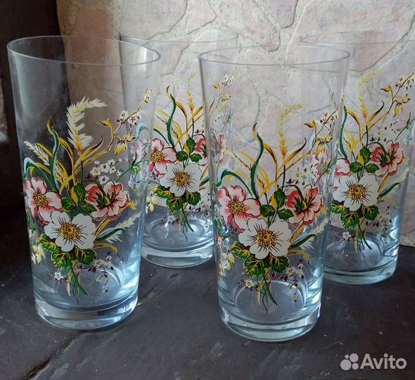 Вазы, стаканы, салатники