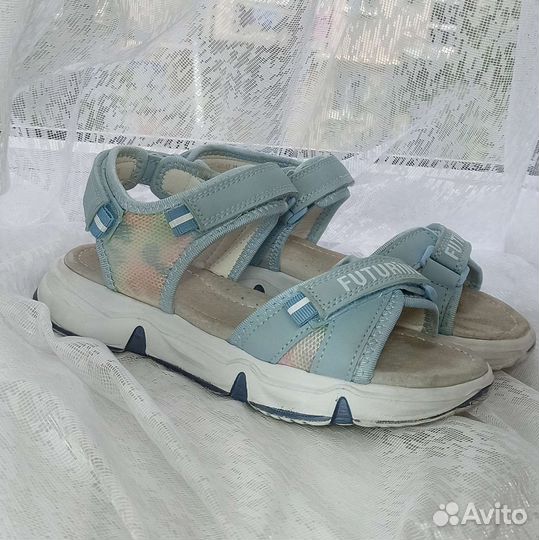 Сандали для девочки