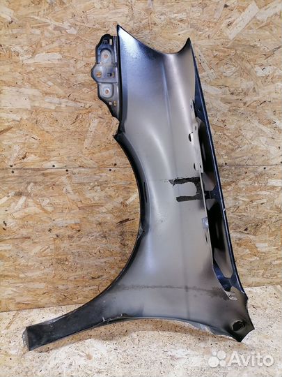 Крыло переднее правое Volkswagen Jetta 5