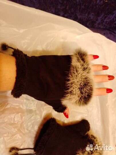 Перчатки без пальцев