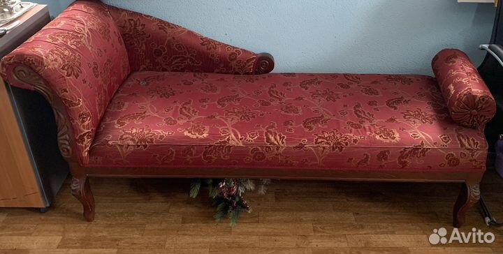 Кушетка диванчик