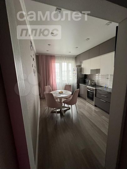 2-к. квартира, 62 м², 5/5 эт.