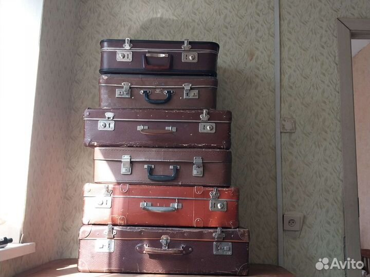 Чемоданы времен СССР