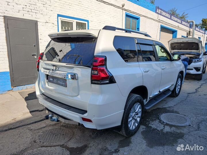 Обвес белый Стайл Land Cruiser Prado 150 TY2020