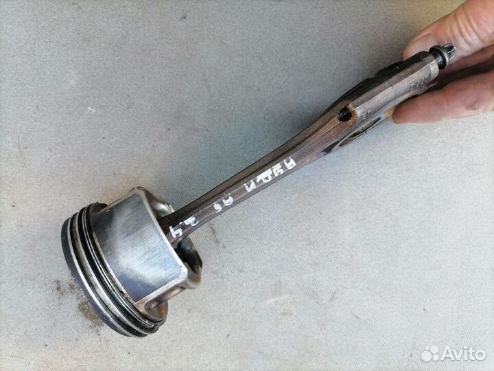 Поршень с шатуном 2.4 ARJ для Audi A6 C5 1997-2004