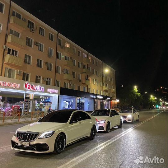 Прокат автомобили на свадьбу