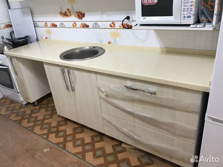 Столешницы из акрилового камня