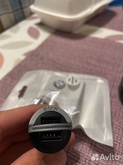 Зарядка автомобильная оригинал бмв