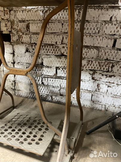 Подстолье от швейной машинки