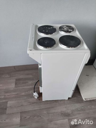 Плита электрическая DeLuxe