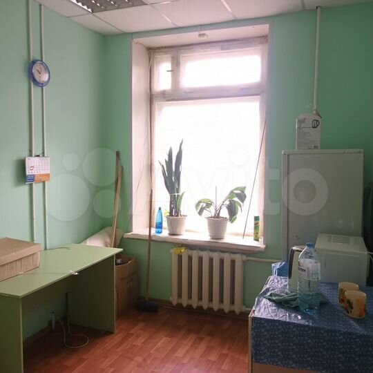Торговая площадь, 65 м²