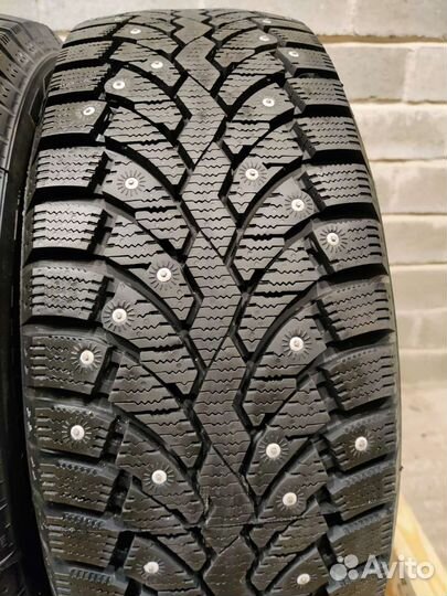 Pirelli Formula Ice 205/55 R16 91T